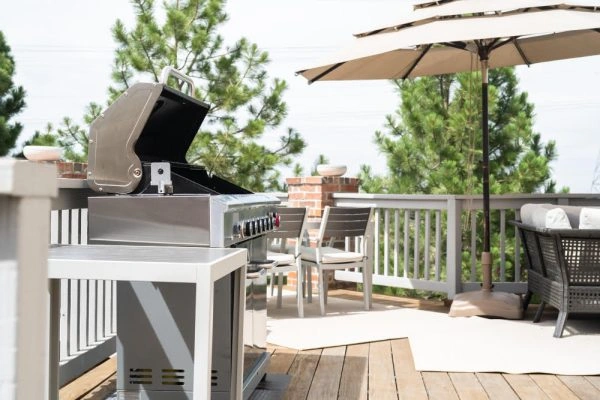 Outdoor Kitchen<br>Installation